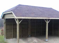 Carport met wolfsdak op maat