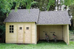 Tuinhuis in hoevestijl met praktische berging