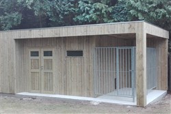 Tuinhuis met hondenkennel